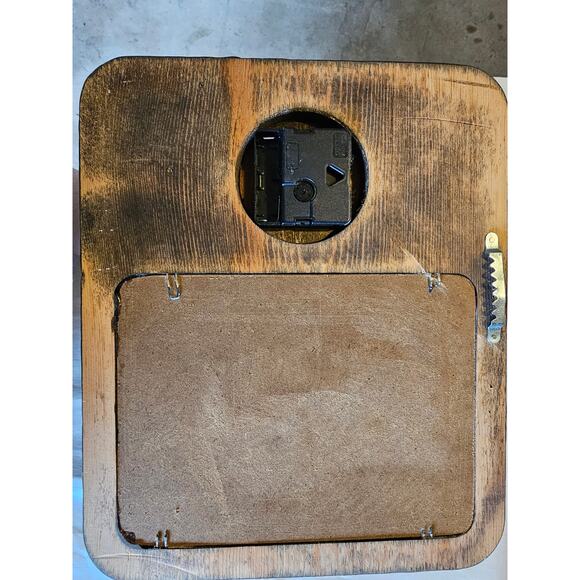 Vintage Footprints in the Sand Wall Clock Wood Frame Christian Roman Numerals - Picture 4 of 8